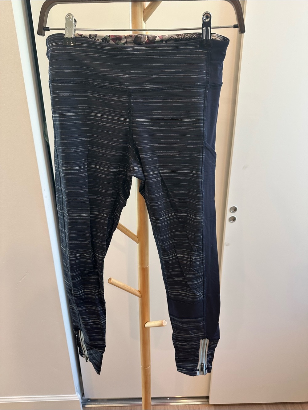 lululemon athletica Navy Striped Ankle-Zip Capri leggings